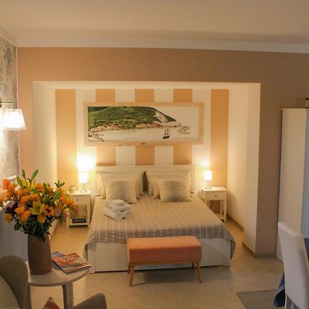 Apartment Rotone Марчіана-Марина Екстер'єр фото