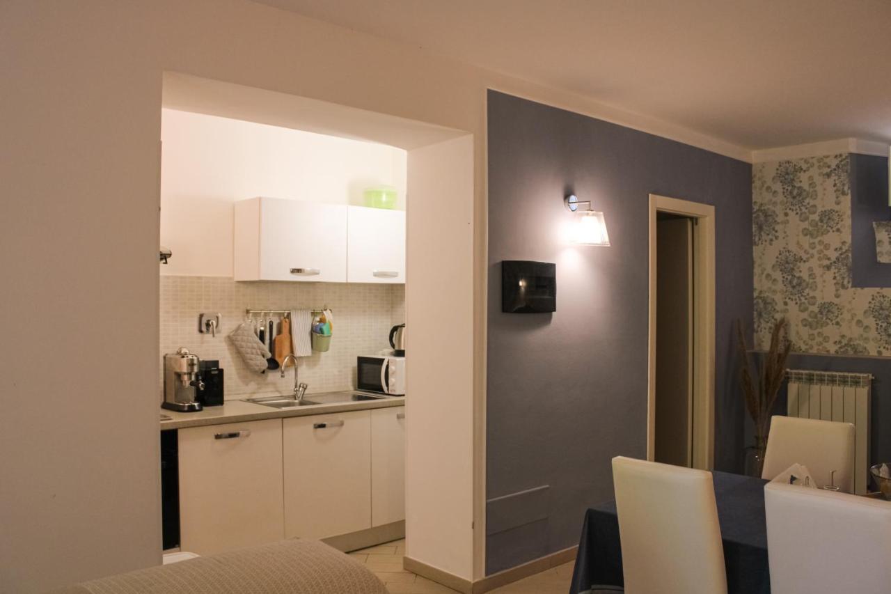 Apartment Rotone Марчіана-Марина Екстер'єр фото